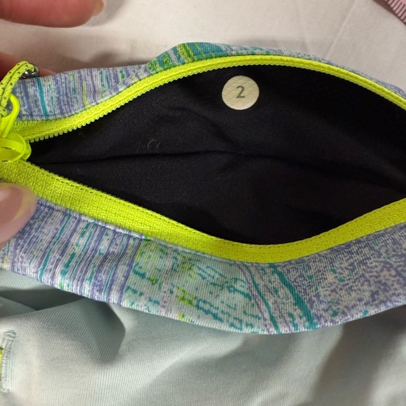 Lululemon Pace Rival Crop Wind Chill White Lullaby Cropped Leggings Size 2 - Picture 5 of 6